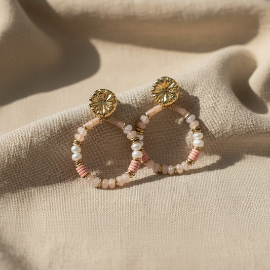 ✨ Boucles d’oreilles Bohm – Perles & doré ✨
