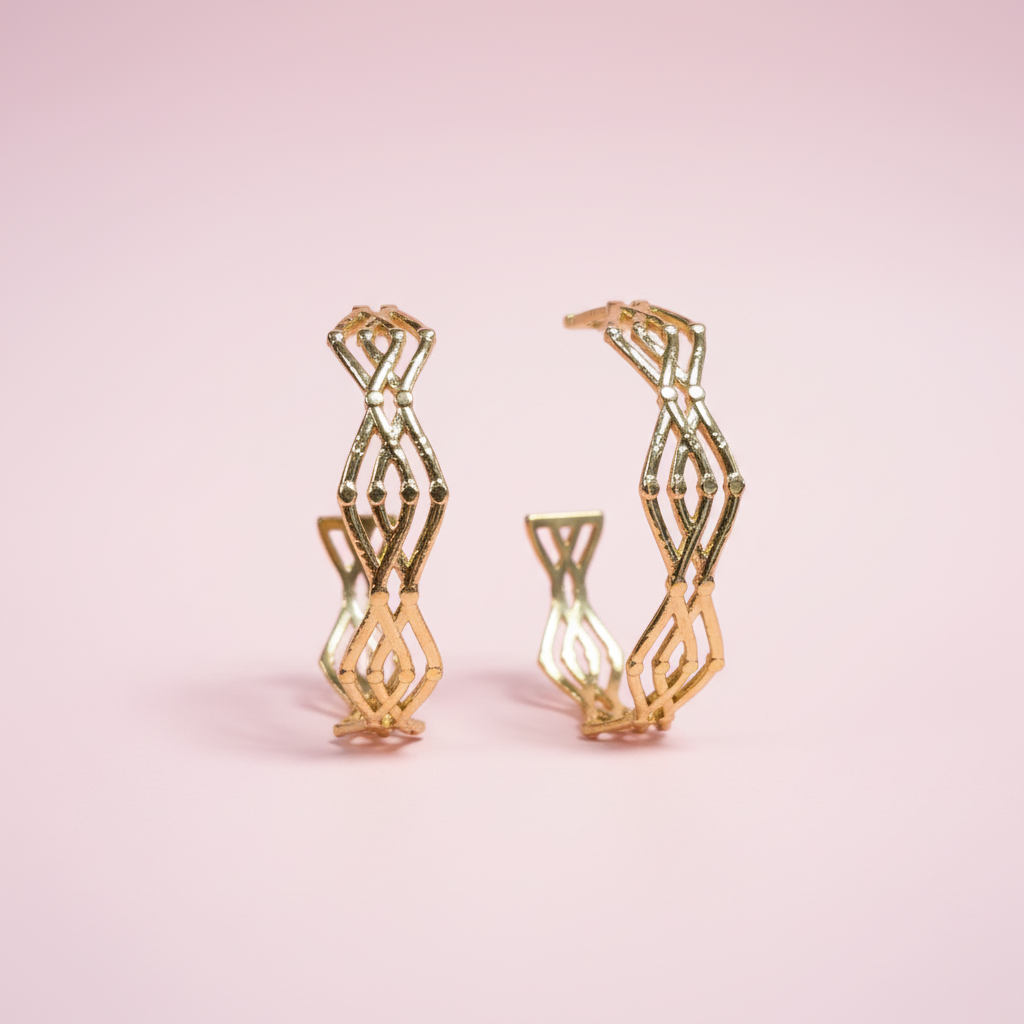 ✨ Boucles d’oreilles graphiques Bohm- Éclat Doré  ✨