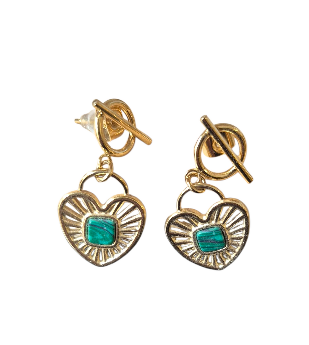 💚 Cœur Précieux – Boucles d’oreilles dorées Bohm & pierre verte 💚