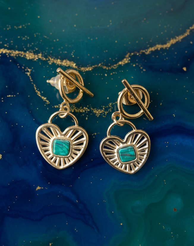 💚 Cœur Précieux – Boucles d’oreilles dorées Bohm & pierre verte 💚