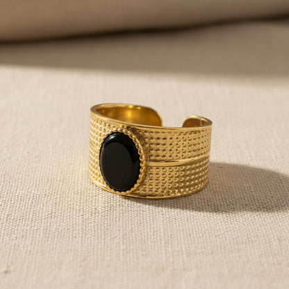 ✨ Bague Dorée Élégance Noire ✨