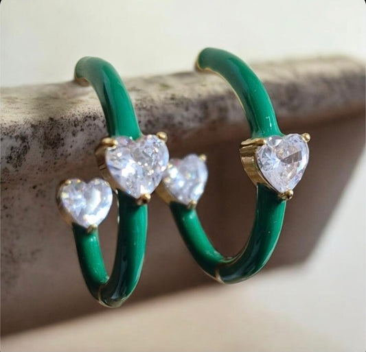 Boucles d’oreilles créoles vert émeraude – Bohm 💚